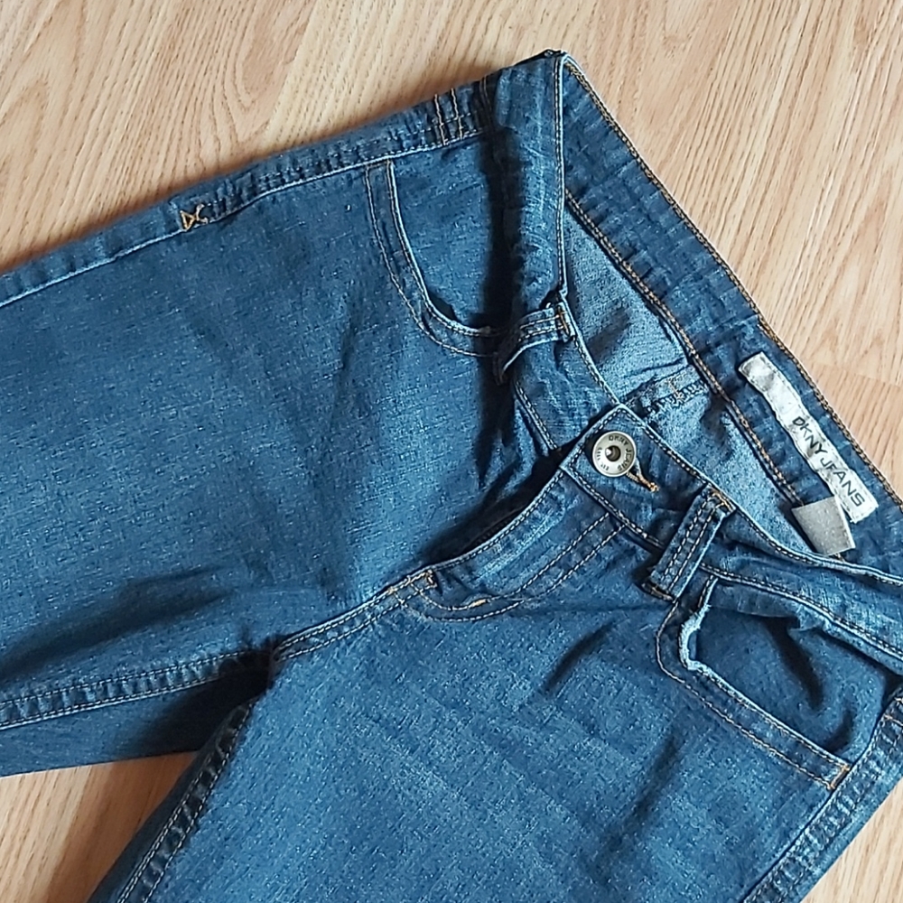 DNKY Jeans - Picture 2 of 5